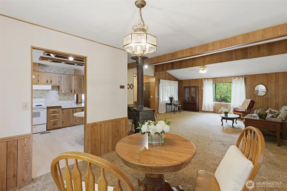 35505 37th Avenue S Roy, WA 98580