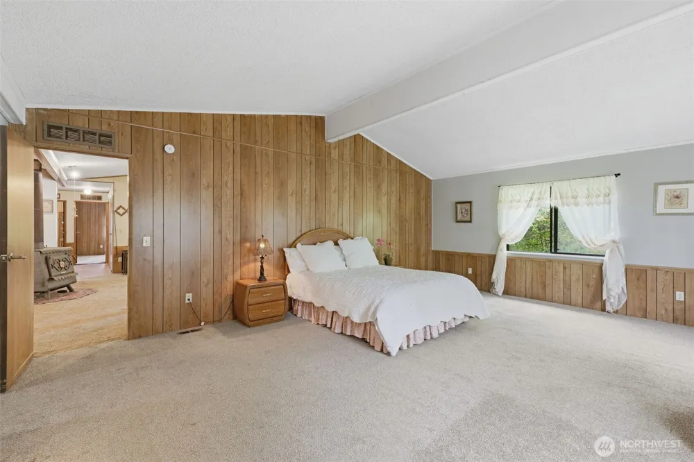 35505 37th Avenue S Roy, WA 98580