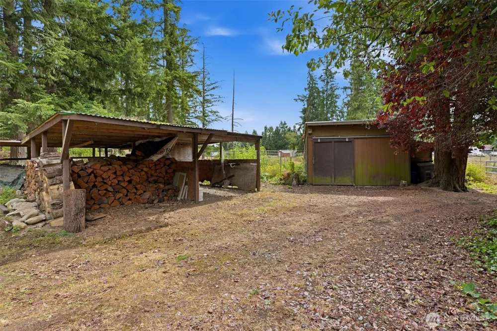35505 37th Avenue S Roy, WA 98580