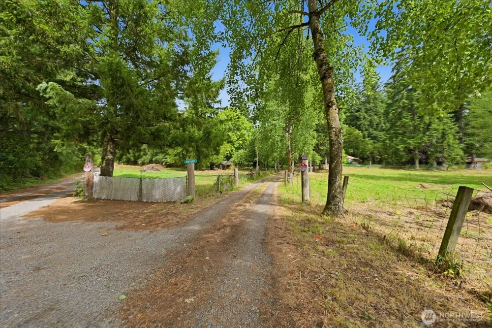 35505 37th Avenue S Roy, WA 98580