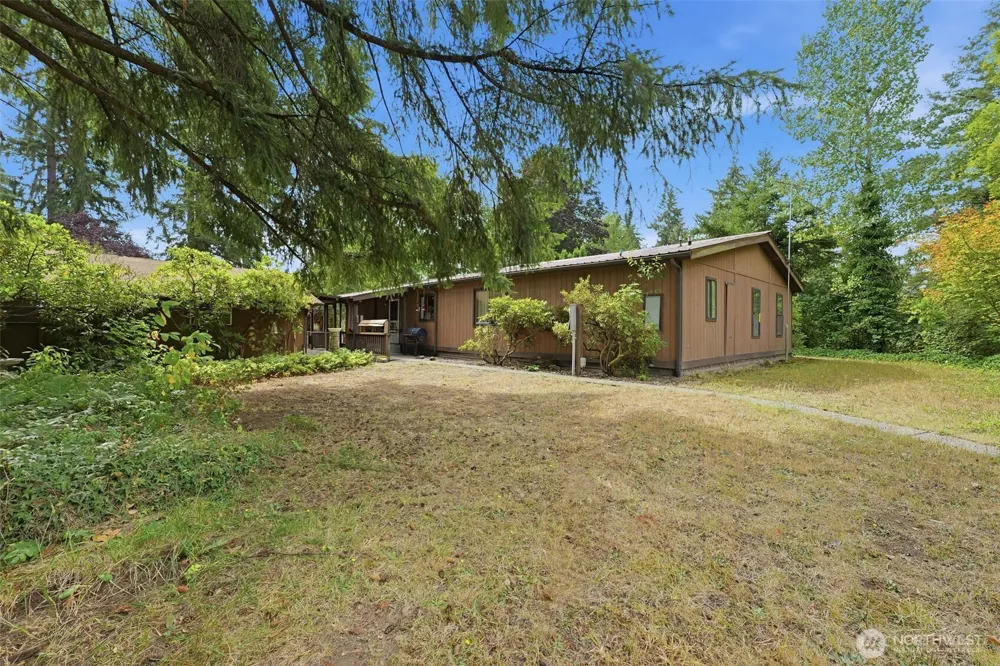 35505 37th Avenue S Roy, WA 98580