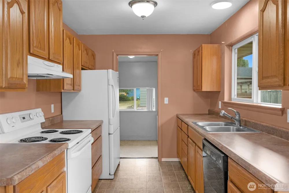 9205 50th Avenue NE Marysville, WA 98270
