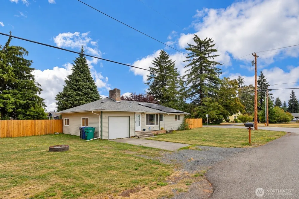 9205 50th Avenue NE Marysville, WA 98270