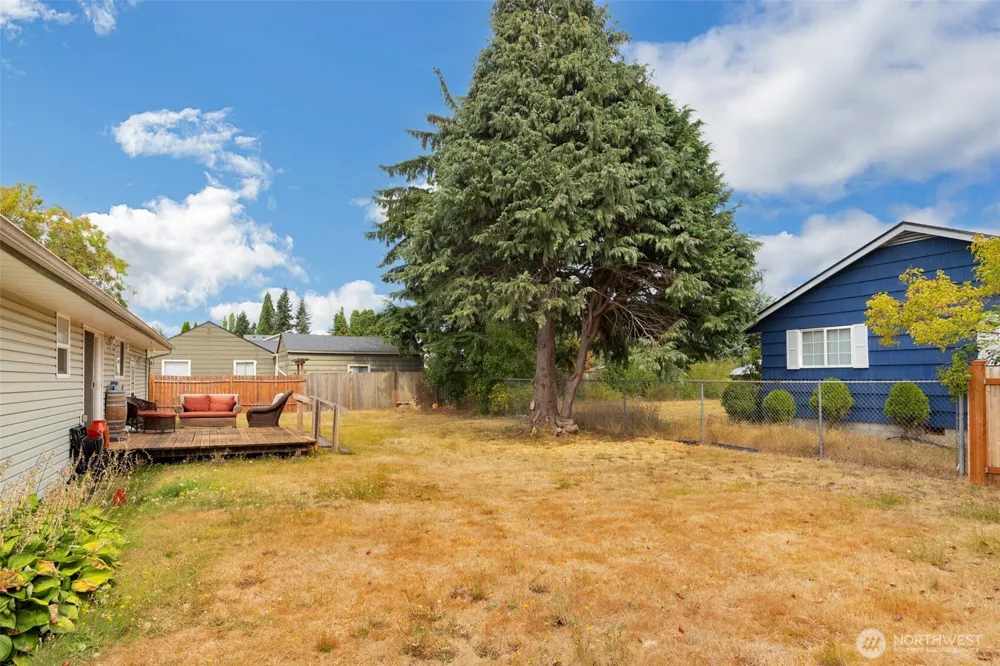 9205 50th Avenue NE Marysville, WA 98270