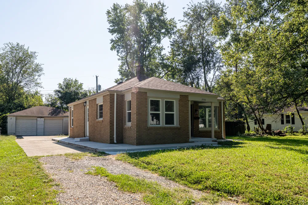 1920 Euclid Drive Anderson, IN 46011