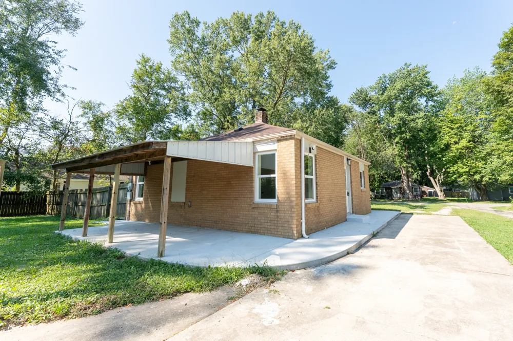 1920 Euclid Drive Anderson, IN 46011