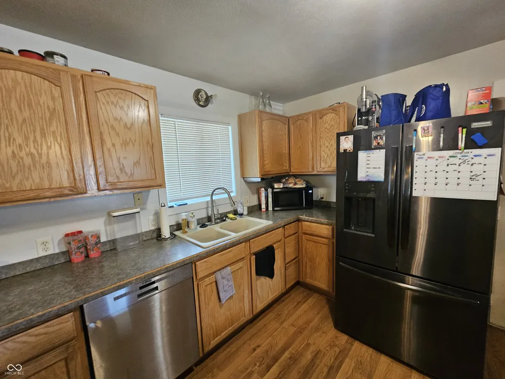 6302 W Loretta Drive Indianapolis, IN 46221