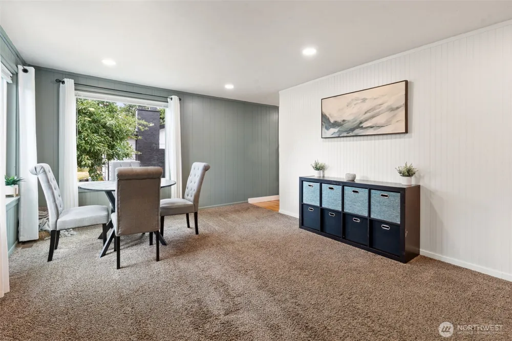 713 Hull Avenue Port Orchard, WA 98366