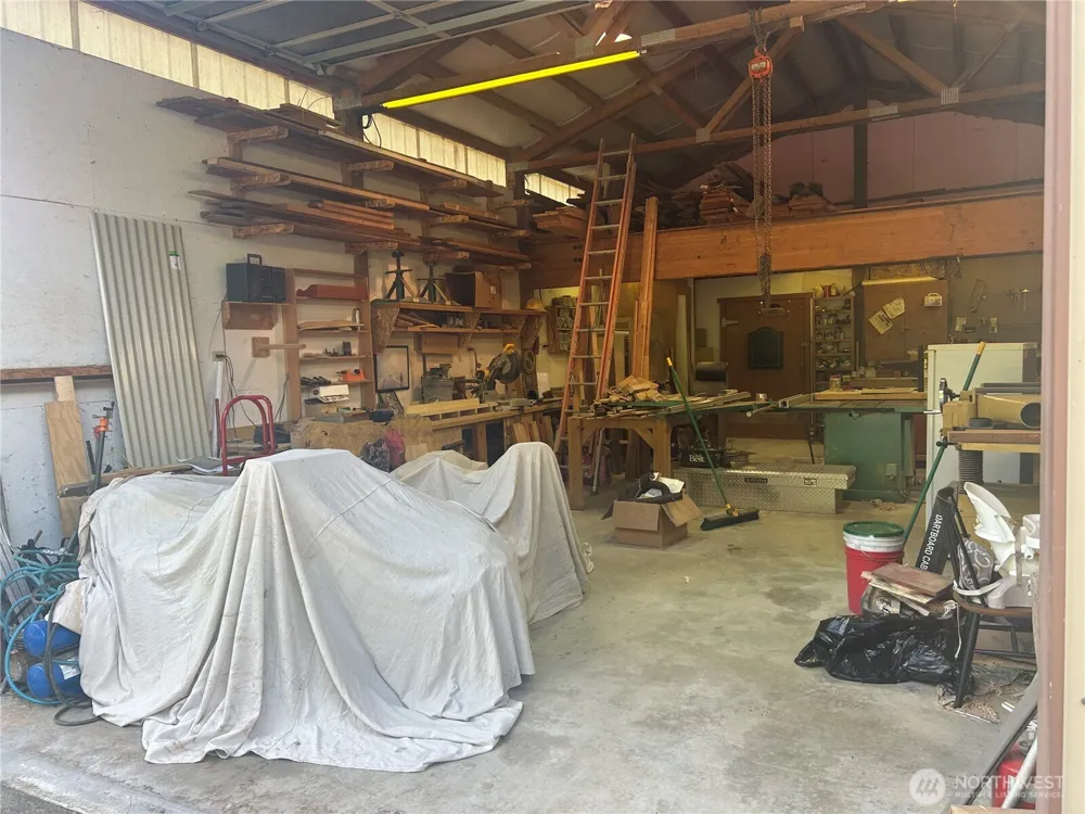 713 Hull Avenue Port Orchard, WA 98366