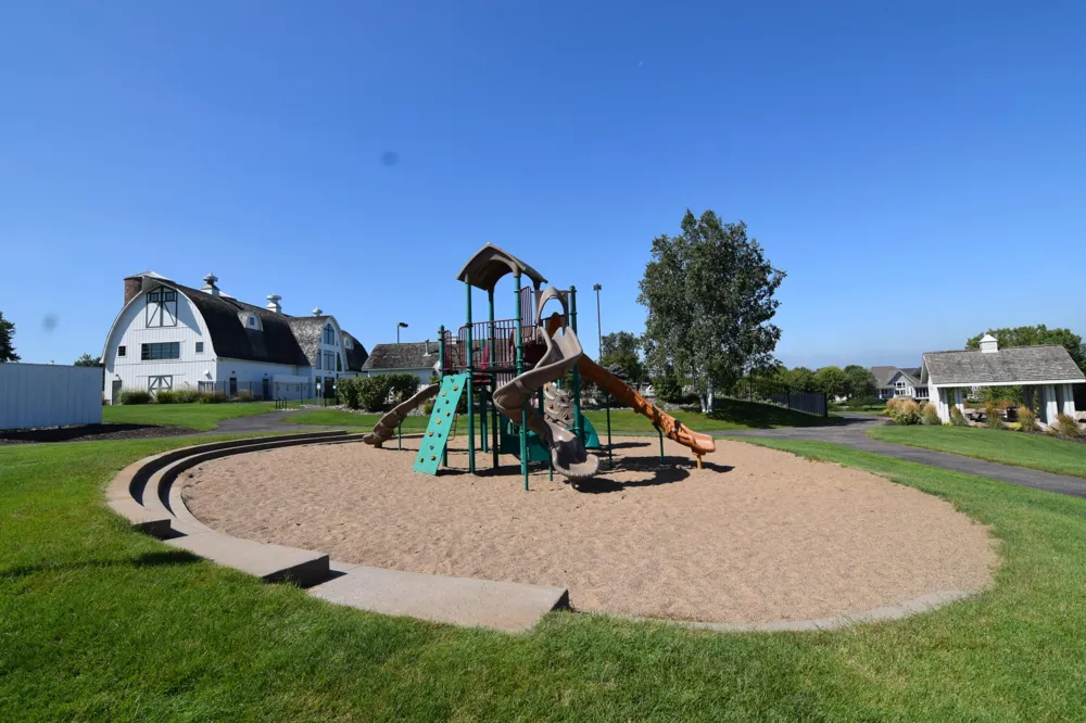 16671 Diamonte Path Lakeville, MN 55044