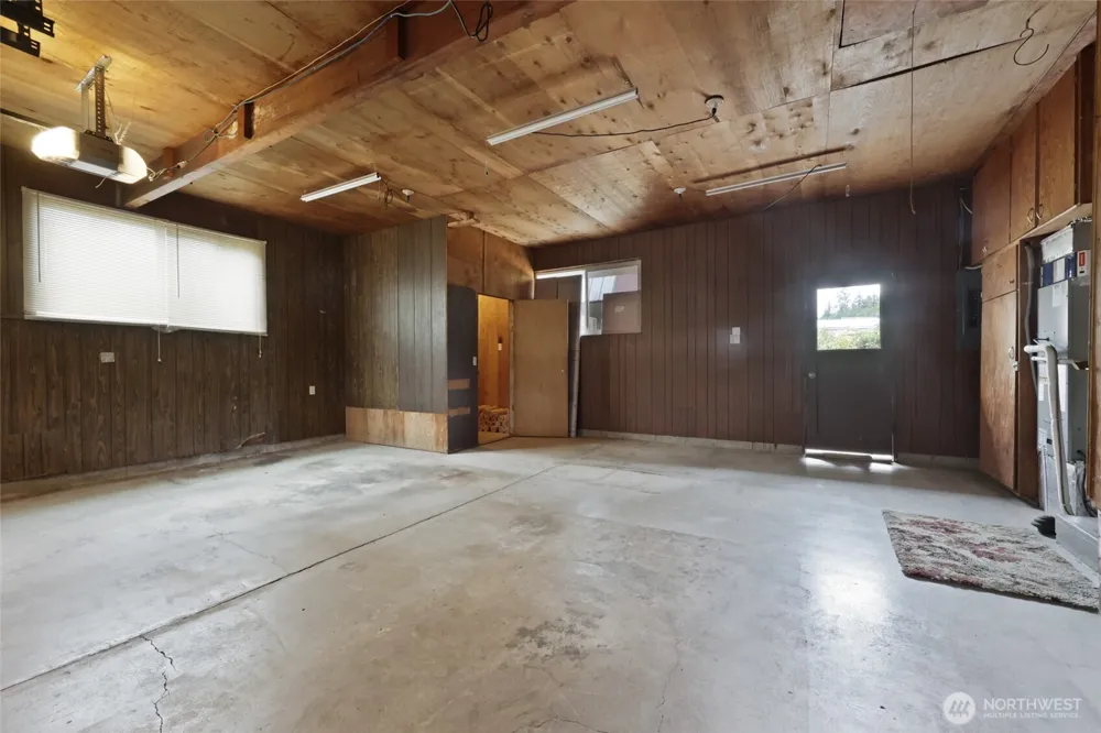 102 W Adams Avenue Morton, WA 98356