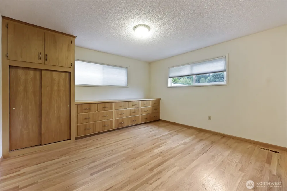 102 W Adams Avenue Morton, WA 98356
