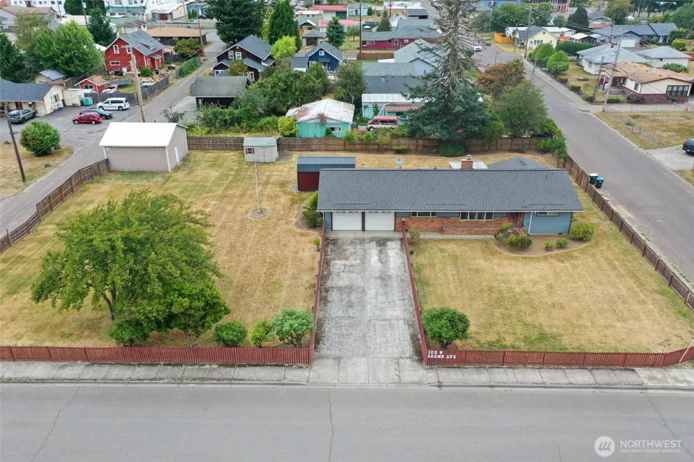 102 W Adams Avenue Morton, WA 98356
