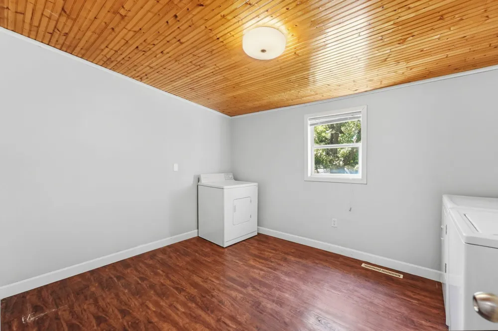 225 Cedar Street NE New London, MN 56273