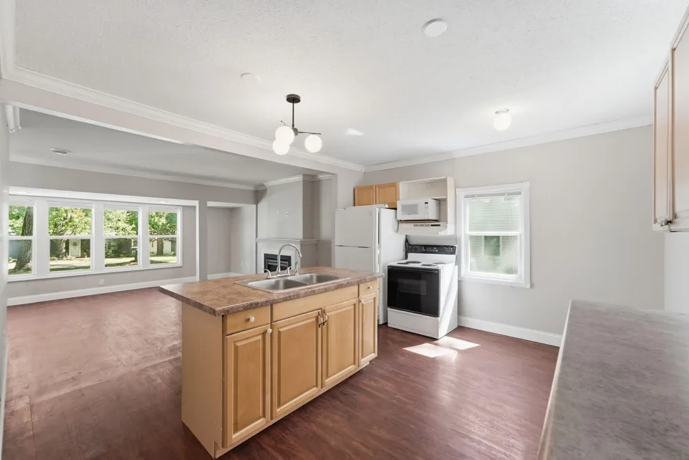225 Cedar Street NE New London, MN 56273