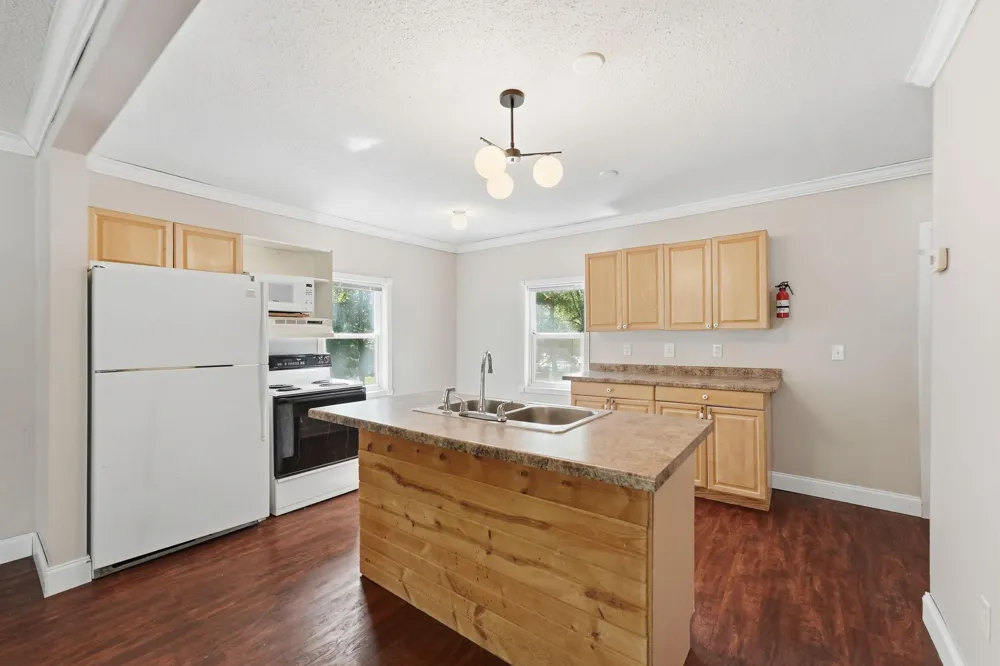 225 Cedar Street NE New London, MN 56273
