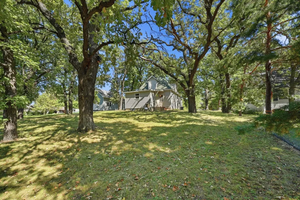 225 Cedar Street NE New London, MN 56273