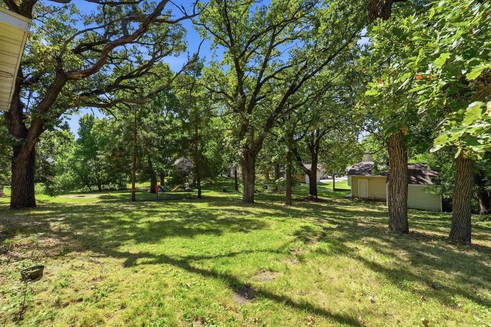 225 Cedar Street NE New London, MN 56273