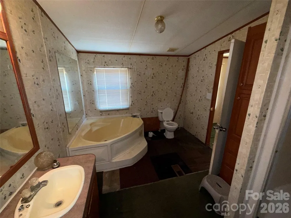 4021 Craig Road Sharon, SC 29742
