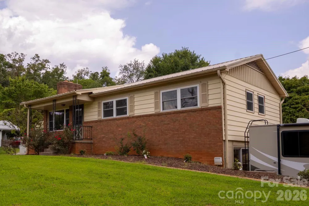 317 Brickyard Road Asheville, NC 28806