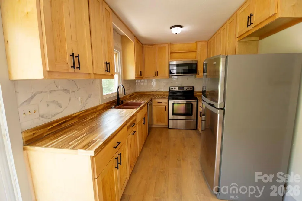 317 Brickyard Road Asheville, NC 28806