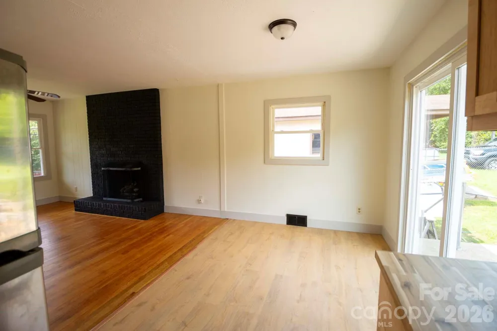 317 Brickyard Road Asheville, NC 28806