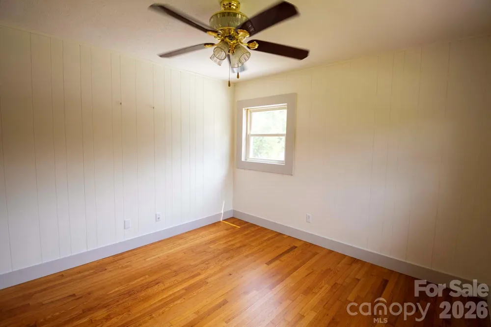 317 Brickyard Road Asheville, NC 28806