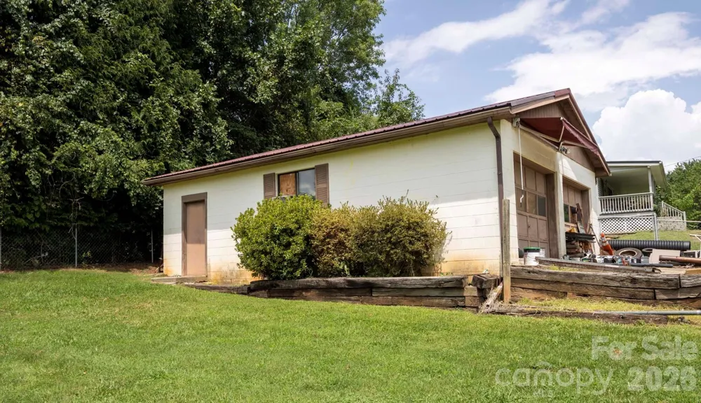 317 Brickyard Road Asheville, NC 28806