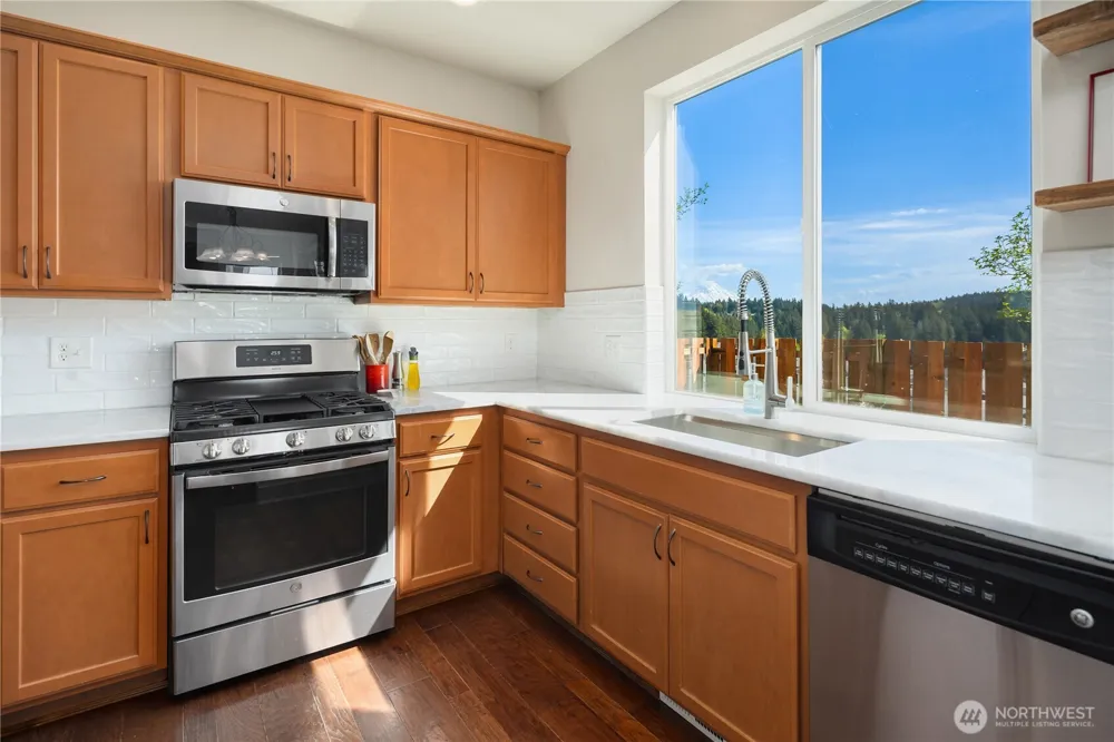 16306 24th Street E Lake Tapps, WA 98391