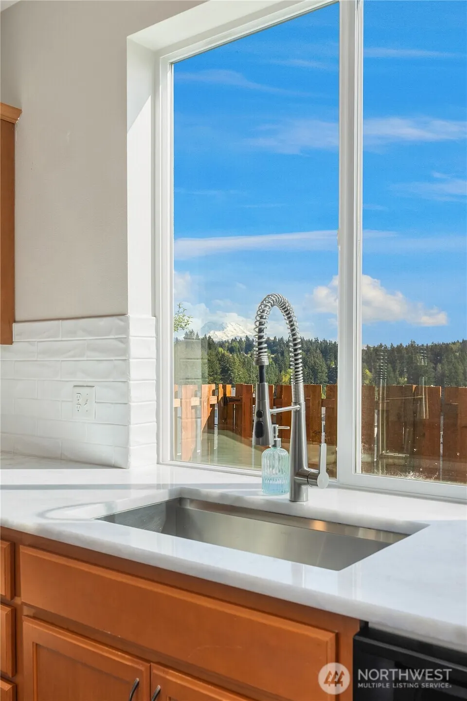 16306 24th Street E Lake Tapps, WA 98391