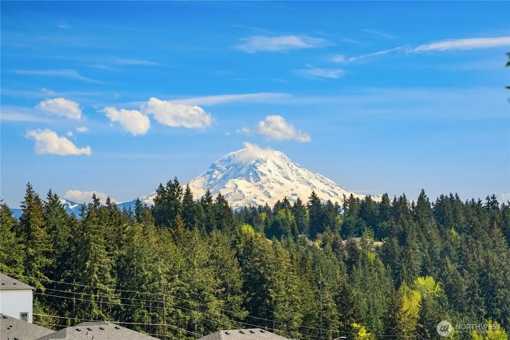 16306 24th Street E Lake Tapps, WA 98391
