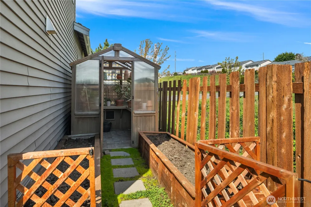 16306 24th Street E Lake Tapps, WA 98391