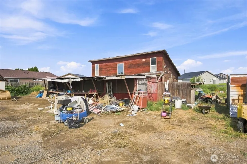 703 5th Street Grandview, WA 98930