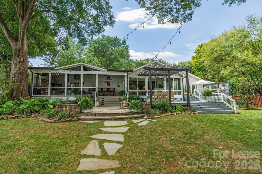 18026 Whispering Oaks Drive Cornelius, NC 28031