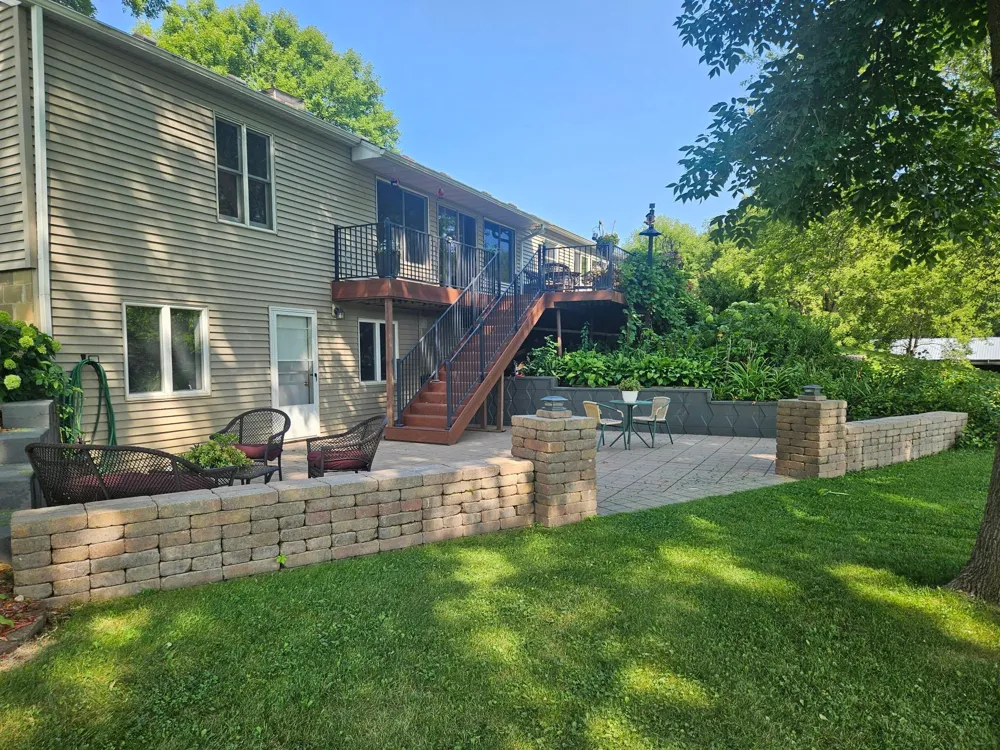 16474 Lake Avenue Paynesville, MN 56362