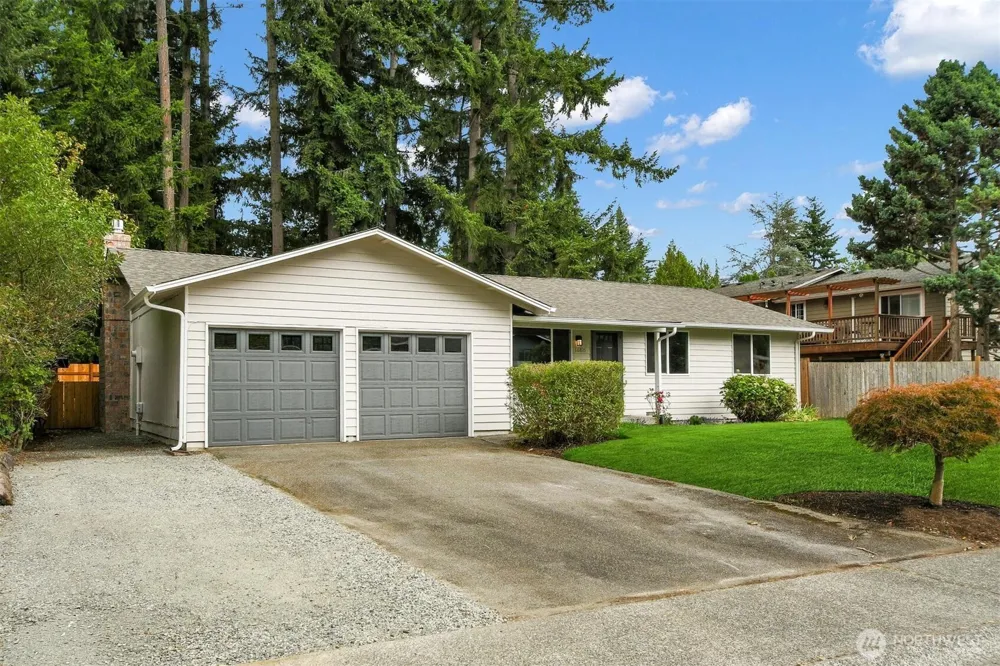 16815 25th Avenue SE Bothell, WA 98012