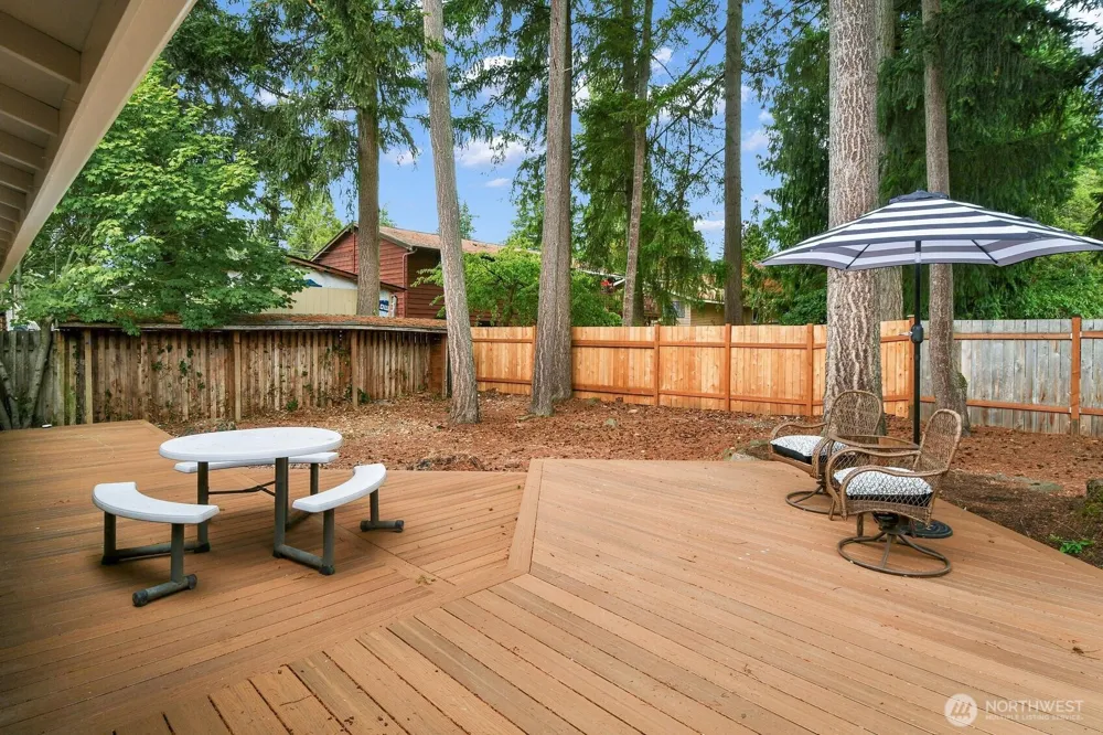 16815 25th Avenue SE Bothell, WA 98012