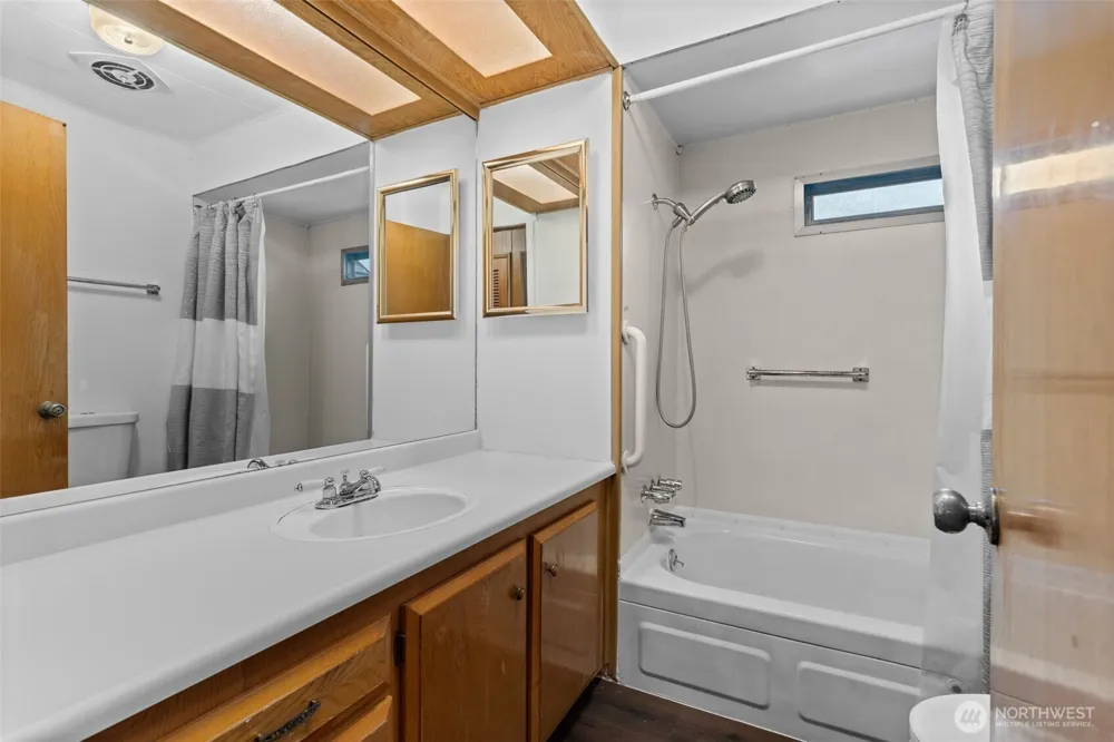 3702 Hunt Street #32 Gig Harbor, WA 98335