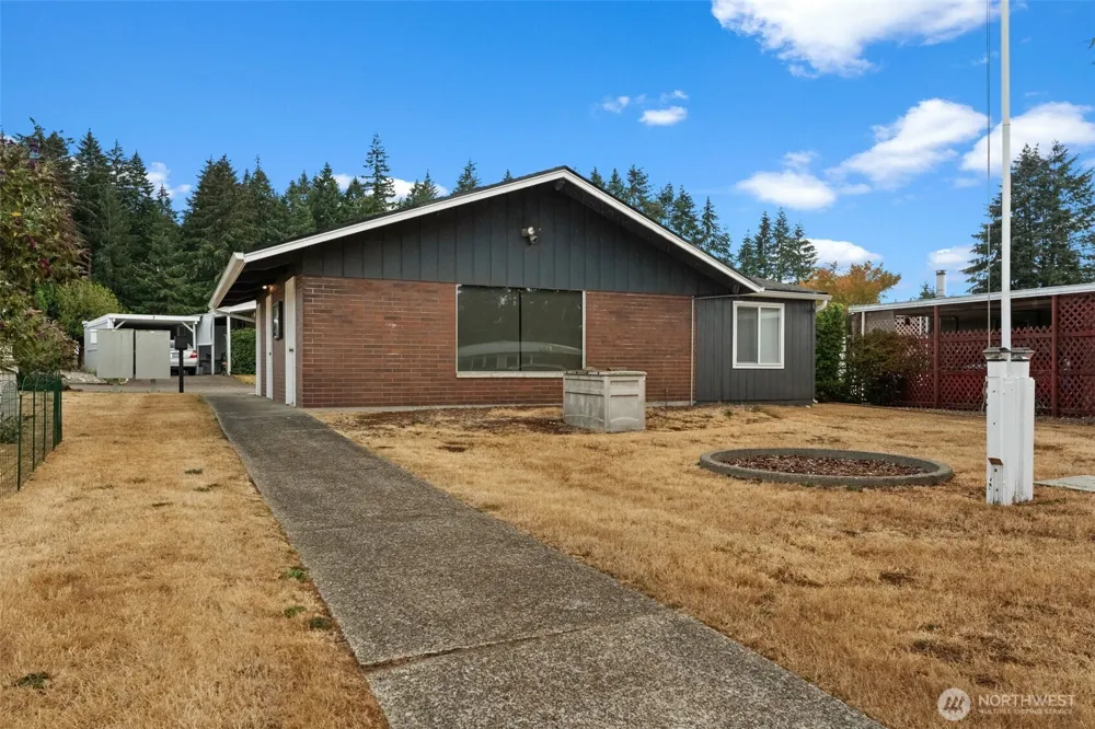 3702 Hunt Street #32 Gig Harbor, WA 98335
