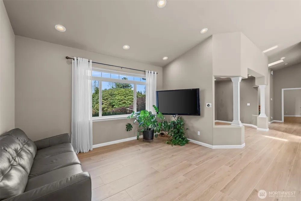 7801 Westlund Road Arlington, WA 98223