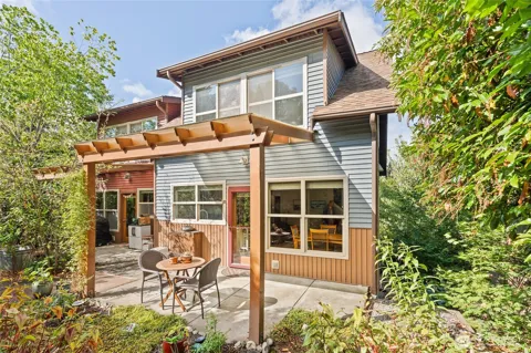 6000 17th Avenue SW #23
