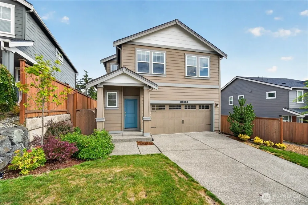 1033 SW Pendleton Way Port Orchard, WA 98367