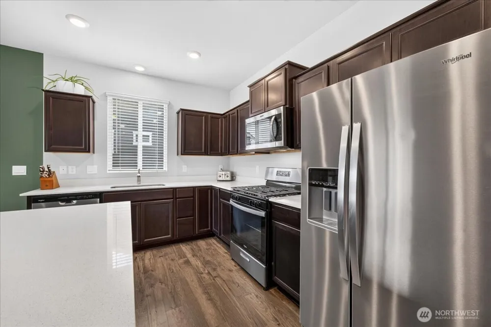 1033 SW Pendleton Way Port Orchard, WA 98367