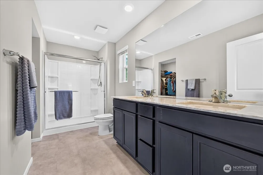 1033 SW Pendleton Way Port Orchard, WA 98367