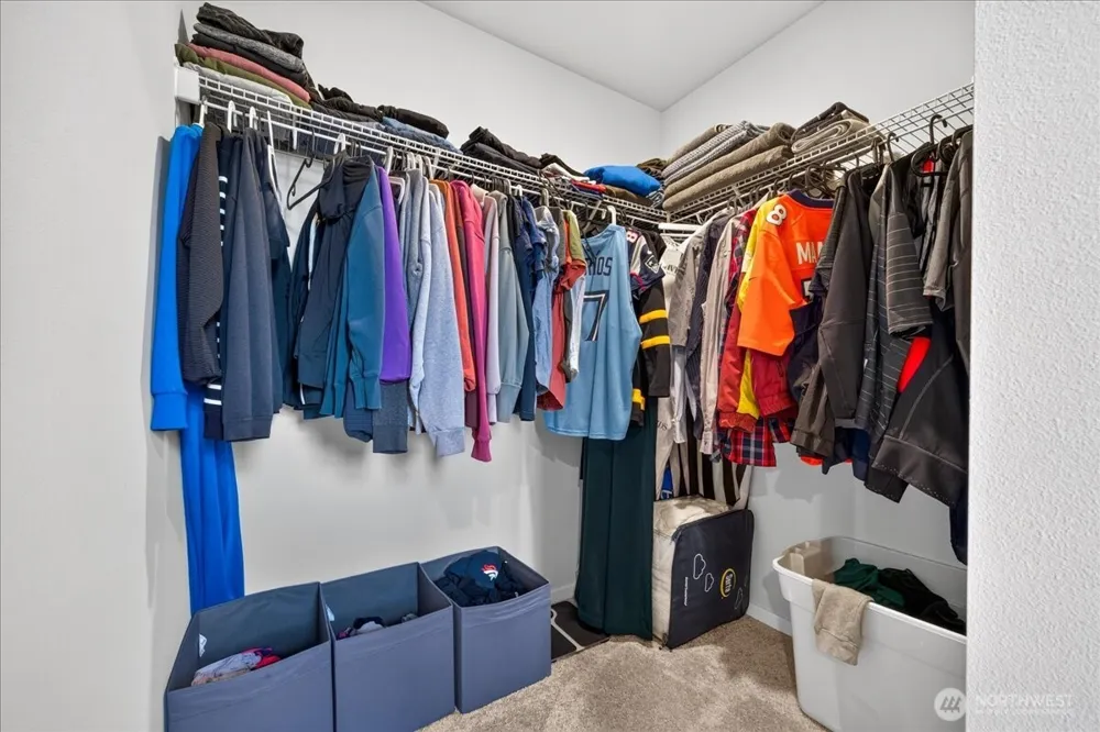 1033 SW Pendleton Way Port Orchard, WA 98367