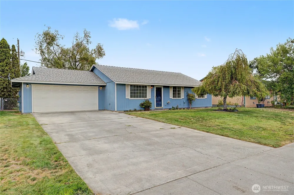 824 E Hayden Drive Moses Lake, WA 98837