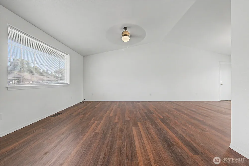 824 E Hayden Drive Moses Lake, WA 98837