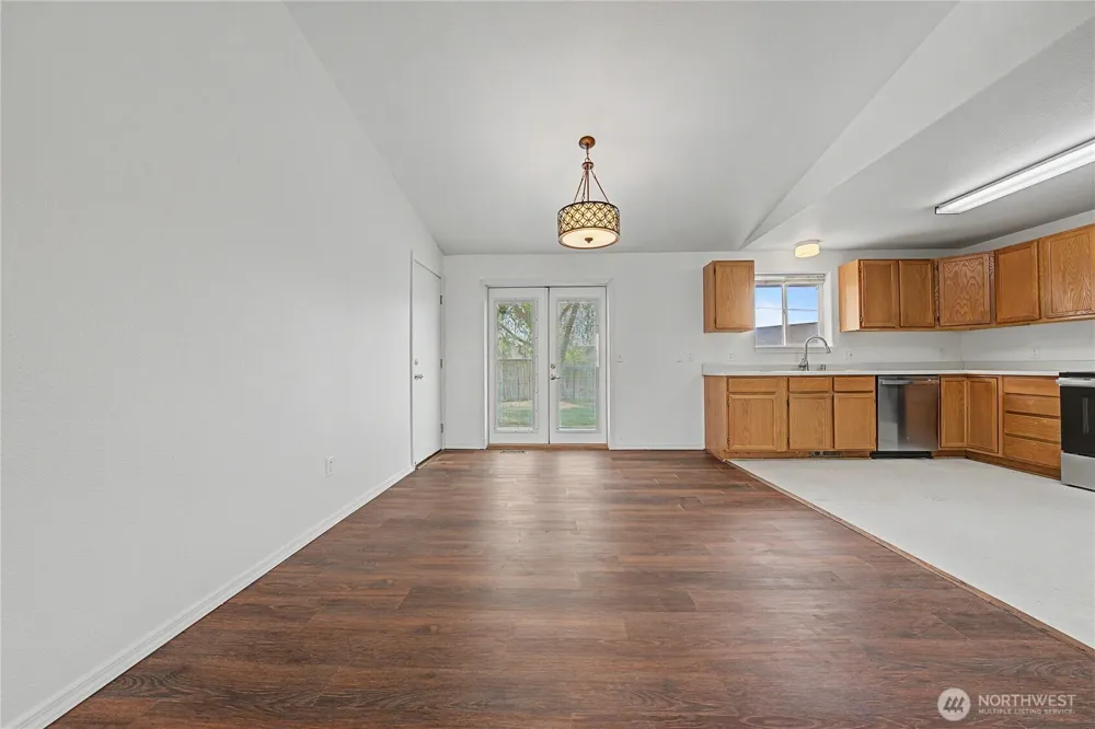 824 E Hayden Drive Moses Lake, WA 98837