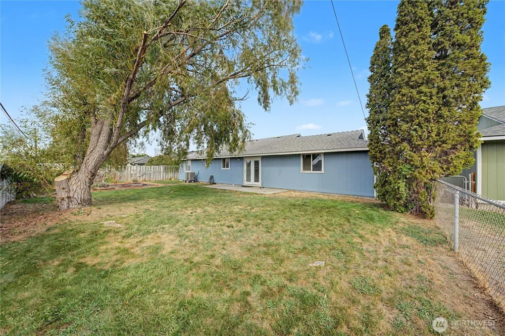824 E Hayden Drive Moses Lake, WA 98837