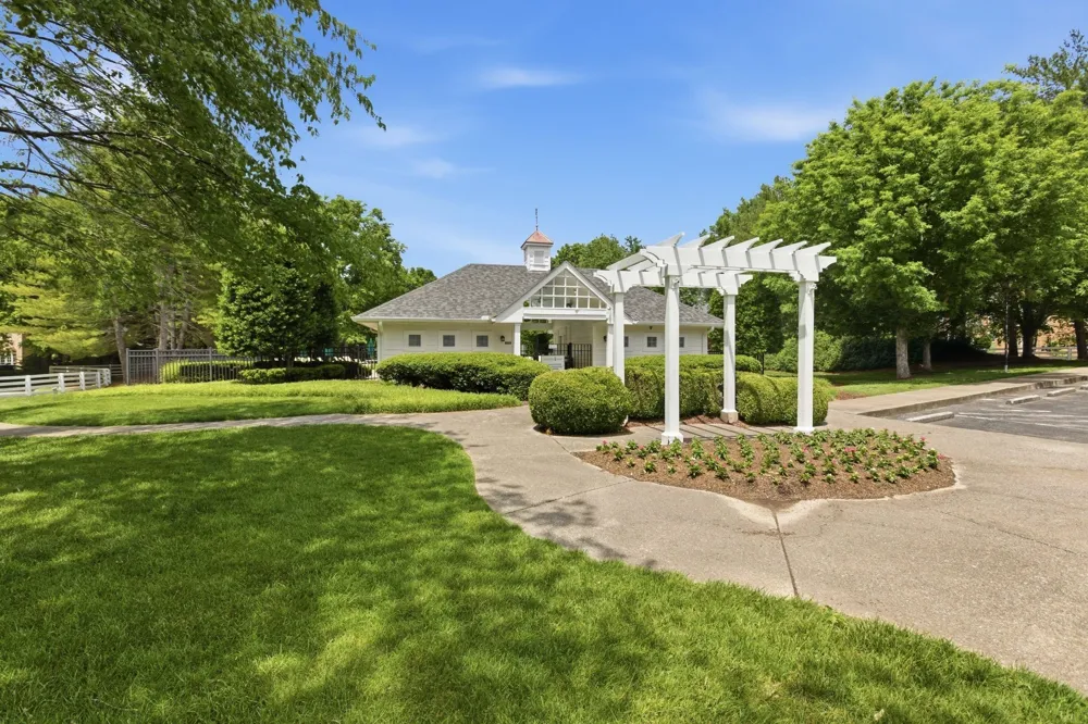 512 Crofton Park Ln Franklin, TN 37069
